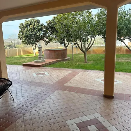 Gino Apartment *